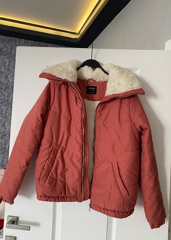 Kürklü Kırmızı Kadın Kışlık Mont - Görsel 2