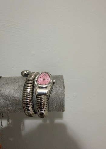 Guess Pembe yılan Kadın Saati