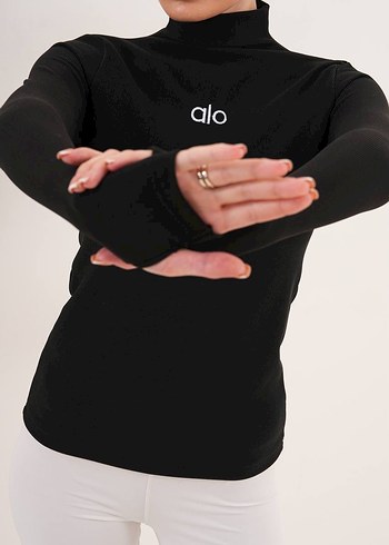 Siyah Yüksek Yakalı Uzun Kollu Fitilli Bluz - Görsel 2