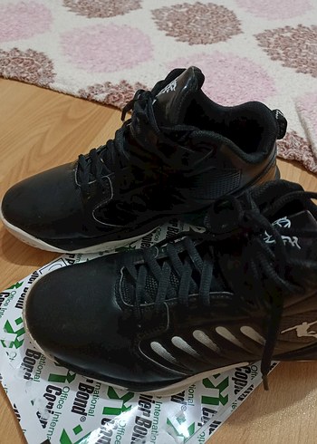 Siyah Baskılı Bağcıklı Basketbol Ayakkabısı - Görsel 3