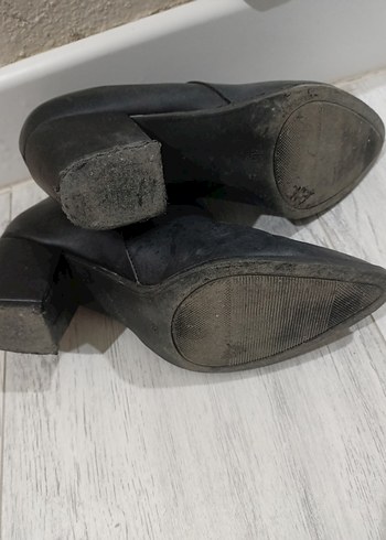 39 Beden siyah Renk Kadın Siyah Deri Topuklu Bot