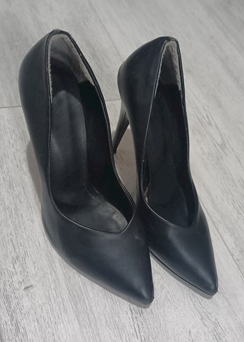 38 Beden siyah Renk Siyah Tokalı Kadın Stiletto Topuklu Ayakkabı
