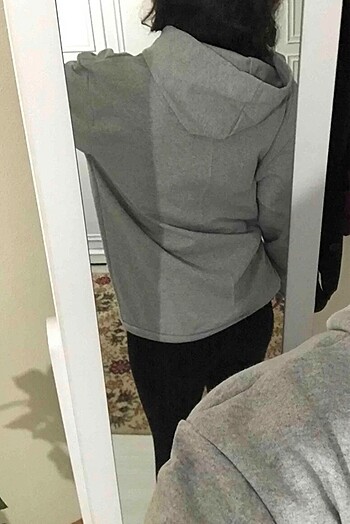 m Beden gri sweatshirt