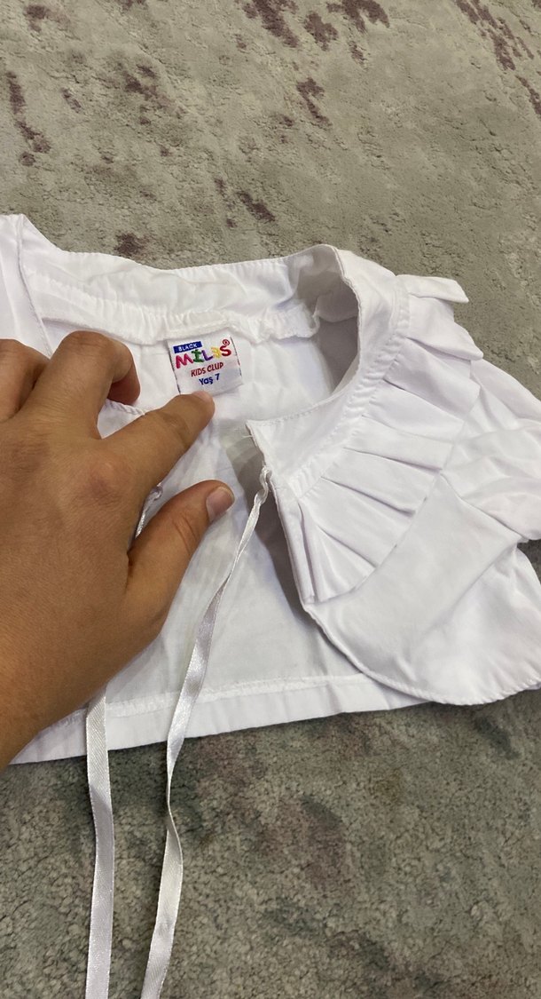 Kız Çocuk Beyaz Fırfırlı Bolero - Görsel 4