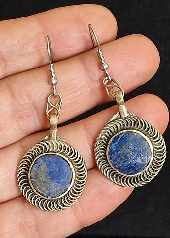 Doğal lapis lazuli taşlı vintage küpe
