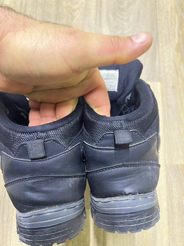 Lc Waikiki bot - Görsel 5