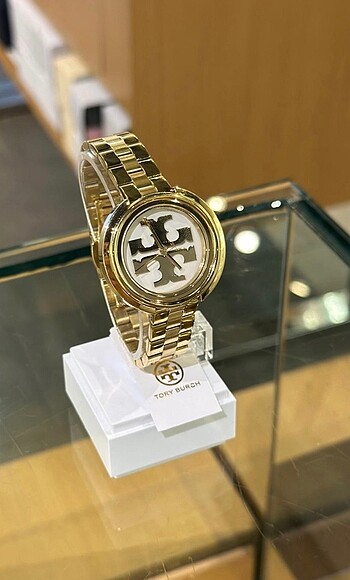 Tory Burch Saat