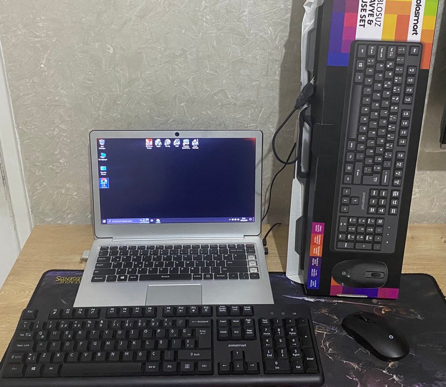 Vestel V1341 Laptop - Görsel 2