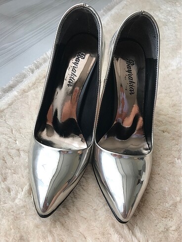 Stiletto?