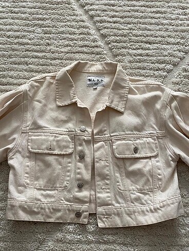 KREM CROP CEKET