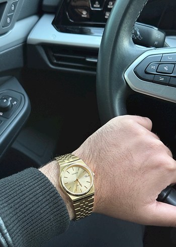 Parlak Altın Klasik Erkek Kol Saati - Görsel 2