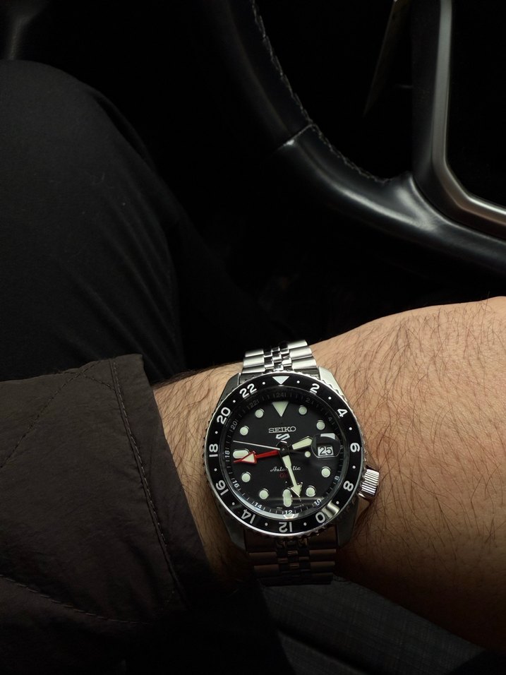 Seiko 5 Gmt Siyah Klasik Erkek Saat - Görsel 5