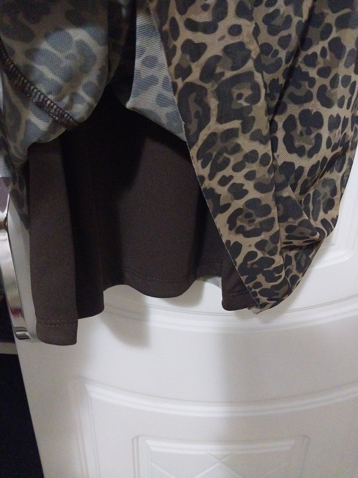 Kahverengi leopar Desenli Mini Elbise - Görsel 2