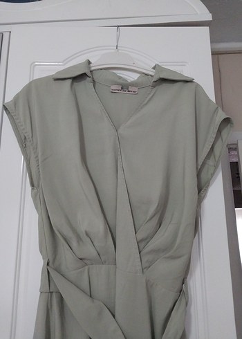 Kadın yeşil Keten Kemerli Uzun Elbise - Görsel 4