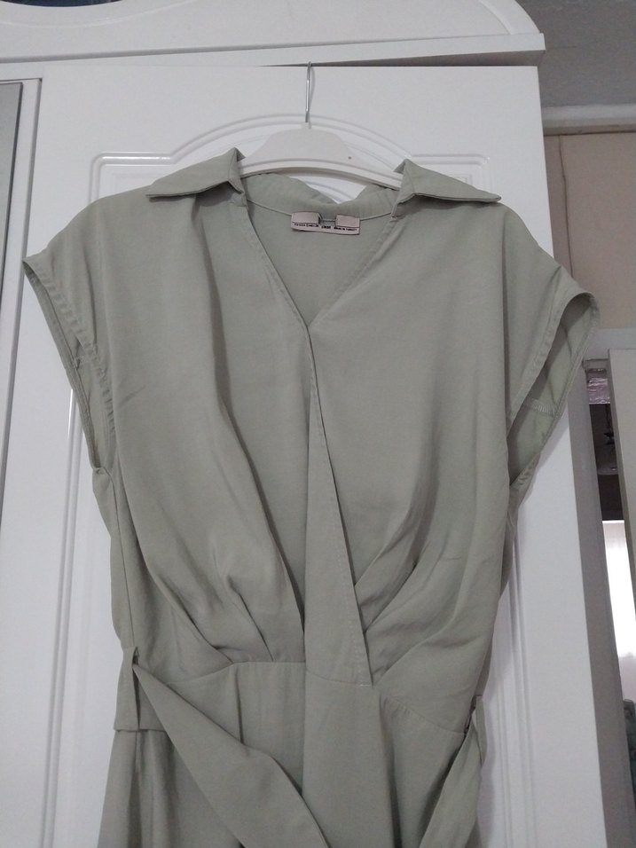 Kadın yeşil Keten Kemerli Uzun Elbise - Görsel 4