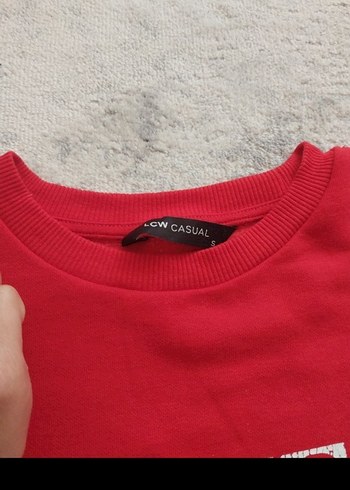 Kırmızı Baskılı Kadın Sweatshirt - Görsel 2