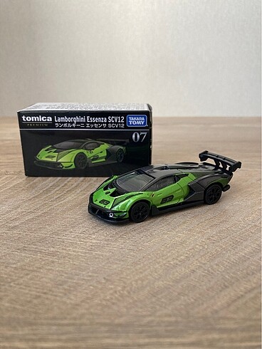 Tomica Premium Lamborghini Essenza SCV 12