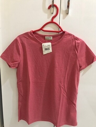 Lc Waikiki t shirt