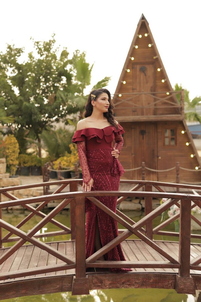 Bordo Uzun Kollu İşlemeli Kadın Abiye Elbise - Görsel 4