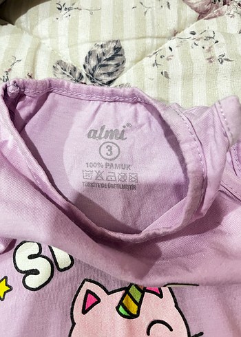 Kız Çocuk Mor Baskılı Kolsuz Tişört - Görsel 3