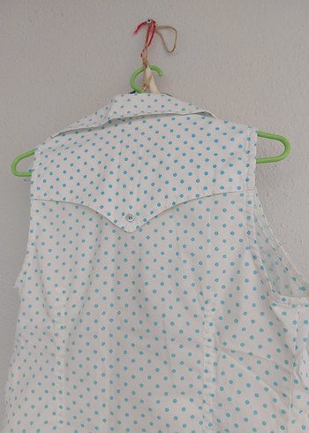 Puantiye Desenli Kolsuz Gömlek - Görsel 5