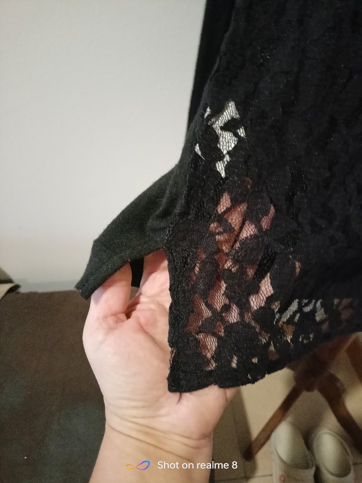 Dantel Detaylı Siyah hafif kayik Yaka Uzun Kollu Bluz - Görsel 3