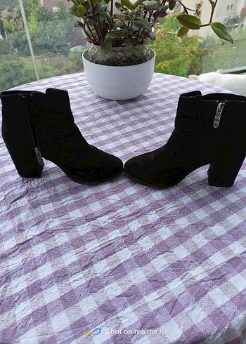 Bershka 37 numara nubuk siyah bayan şahane bot yeni - Görsel 7