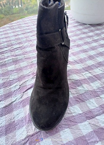 Bershka 37 numara nubuk siyah bayan şahane bot yeni - Görsel 6
