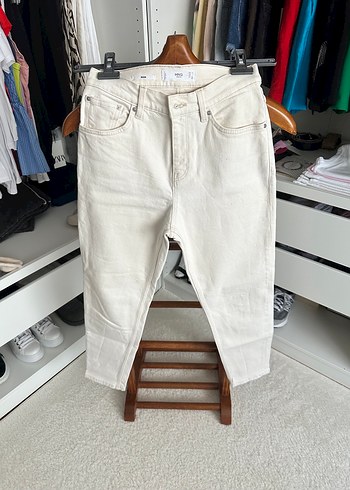 Mango krem rengi mom fit jean pantolon