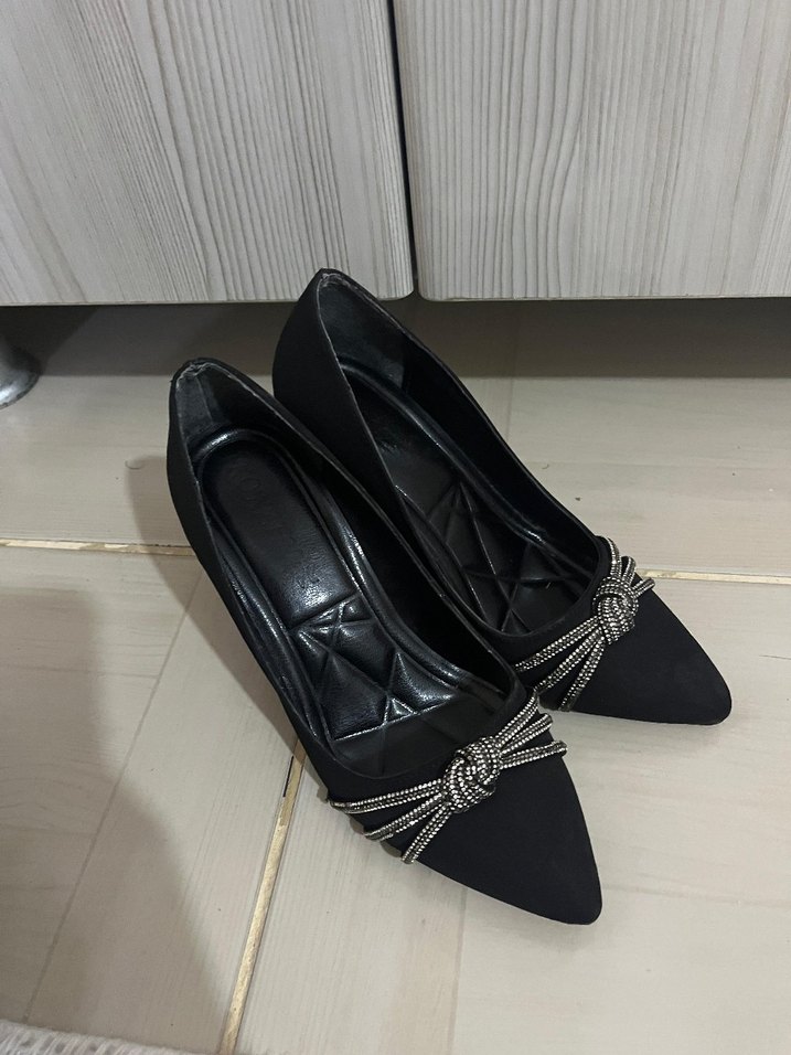 Siyah Yılan Desenli Stiletto Topuklu Kadın Ayakkabı - Görsel 2