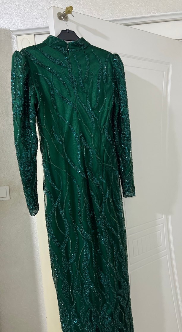 Yeşil Uzun Kollu Boncuk İşlemeli Abiye Elbise - Görsel 4