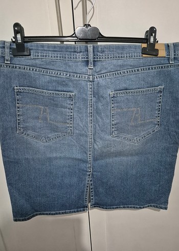 Gevşek Kesim Kot Midi Etek - Görsel 3