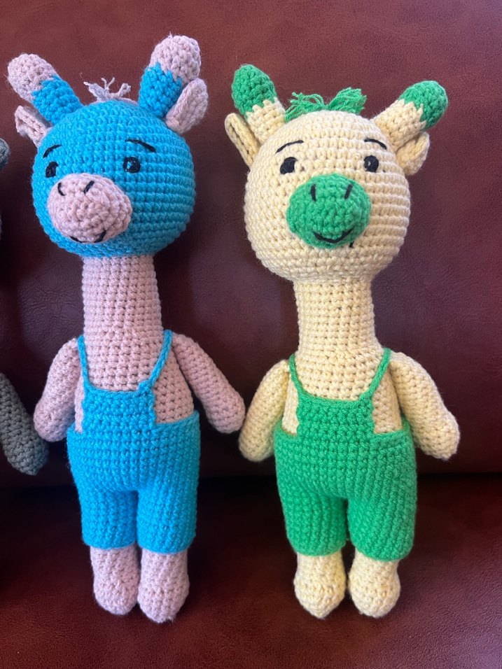 Renkli El Örgüsü Zürafa amigurumi - Görsel 4