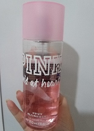 universal Beden victoria secret vücut spreyi 250 ml