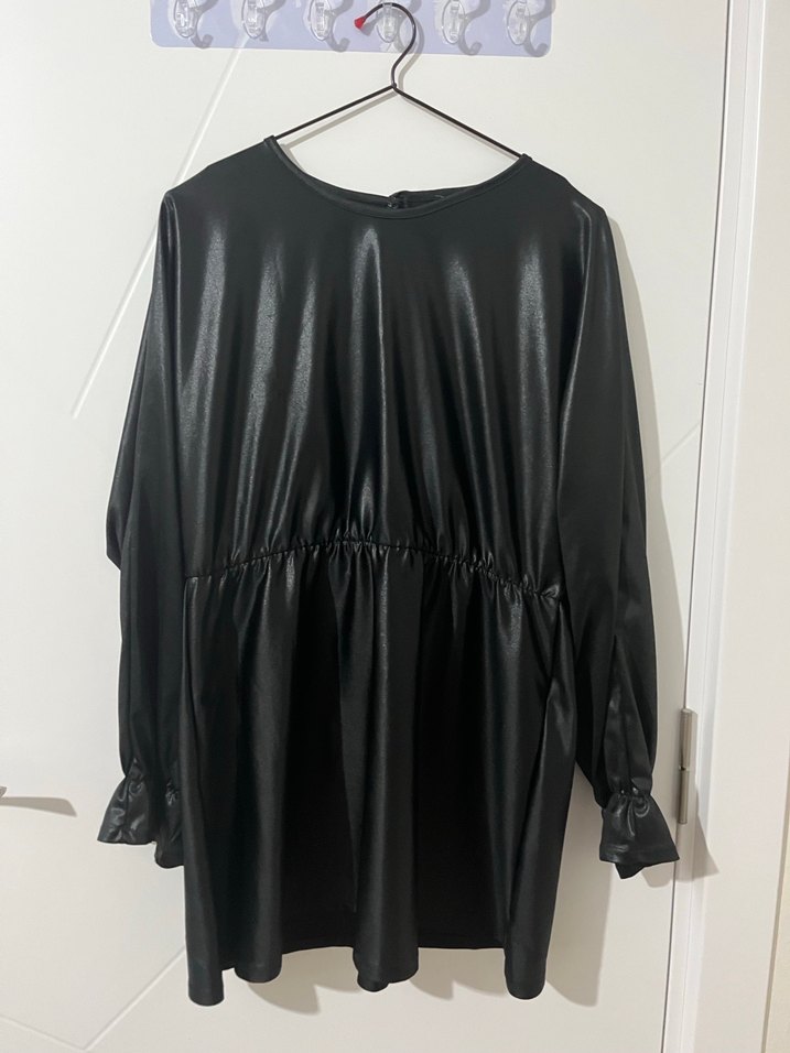 Siyah Deri Uzun Kollu Gotik Midi Tunik - Görsel 2