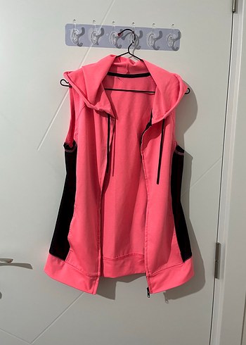 Pembe Kapüşonlu Fermuarlı Spor Yelek - Görsel 3