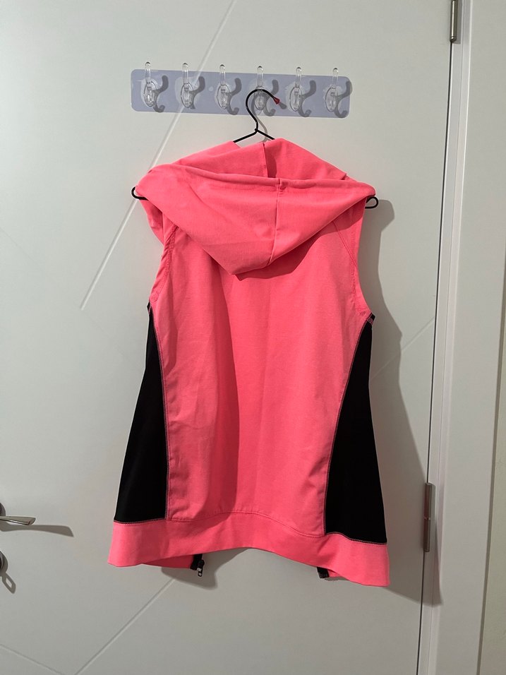 Pembe Kapüşonlu Fermuarlı Spor Yelek - Görsel 4