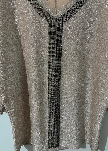 Bej V Yaka Örgü Kadın Kazak - Görsel 2