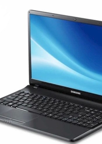 Mavi Samsung Dizüstü Bilgisayar