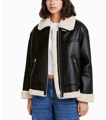 BERSHKA mont