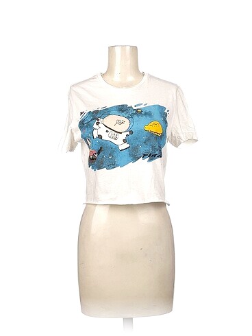 Defacto T-shirt %70 İndirimli.