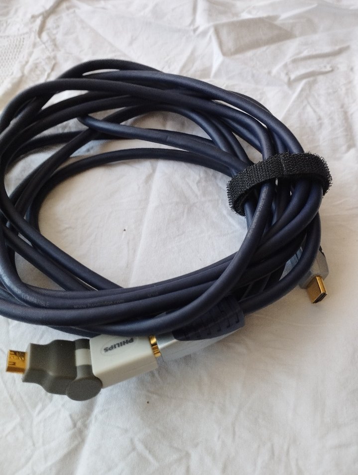 Philips HDMI Kablosu mürdümeriği - Görsel 4