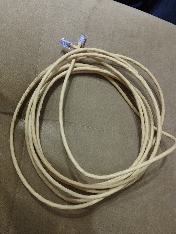 Sarı Renkli Ağ Kablosu - Görsel 3