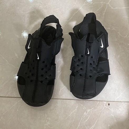 Nike çocuk sandalet