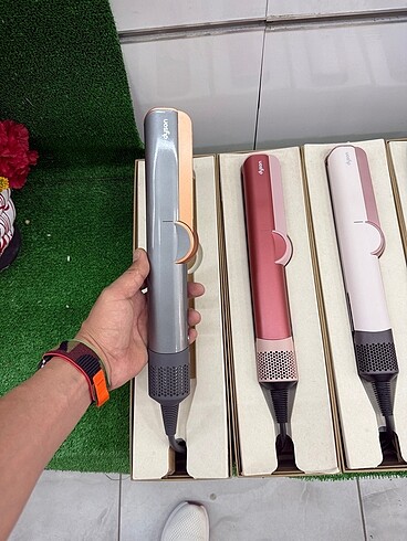 Dyson Airstrait saç düzleştirici