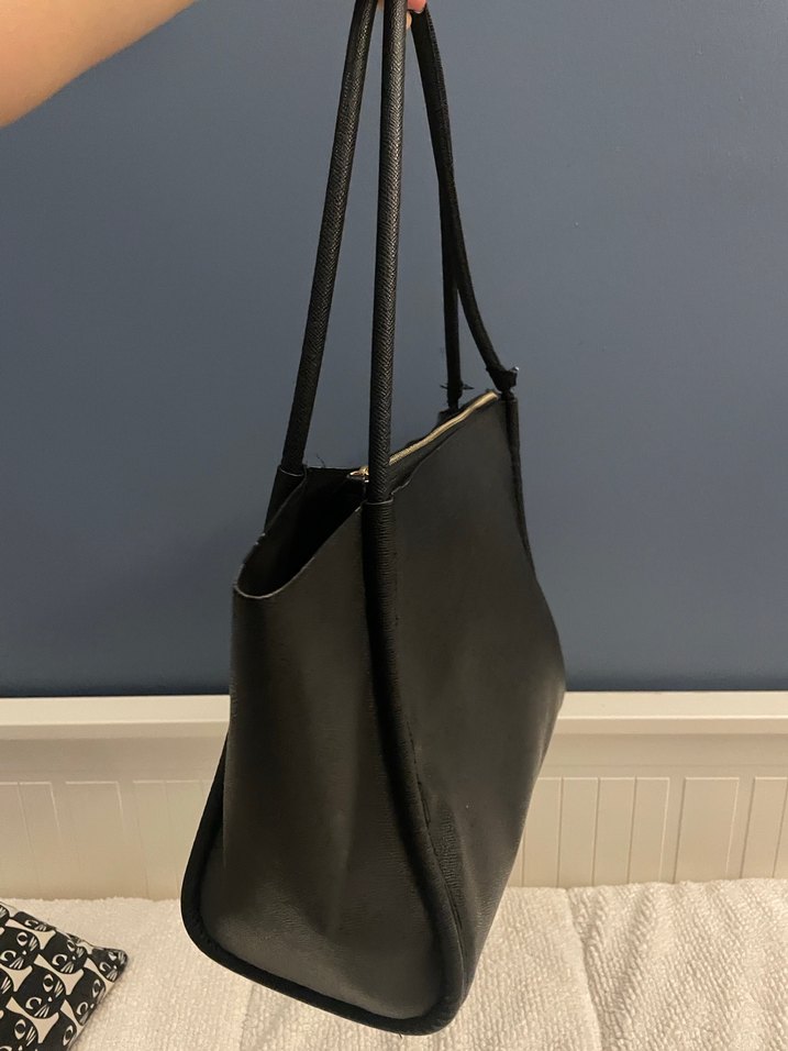 Kadın Siyah Deri Fermuarlı Çanta - Görsel 2