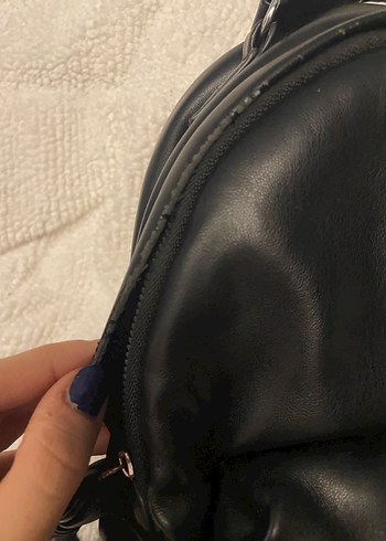 Kadın Siyah Deri Sade Sırt Çantası - Görsel 3