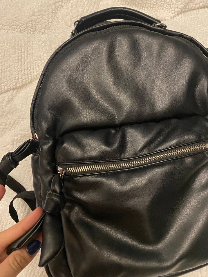 Kadın Siyah Deri Sade Sırt Çantası - Görsel 4