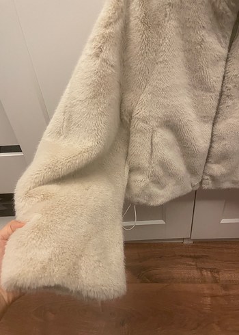 Bej Peluş Kadın Ceket Yüksek Yakalı - Görsel 2