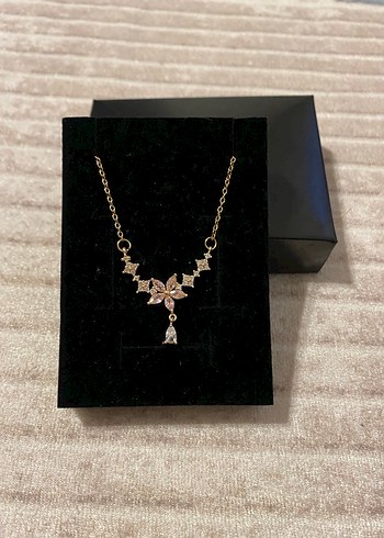 Papatya Sarkaç Kolye - Görsel 4